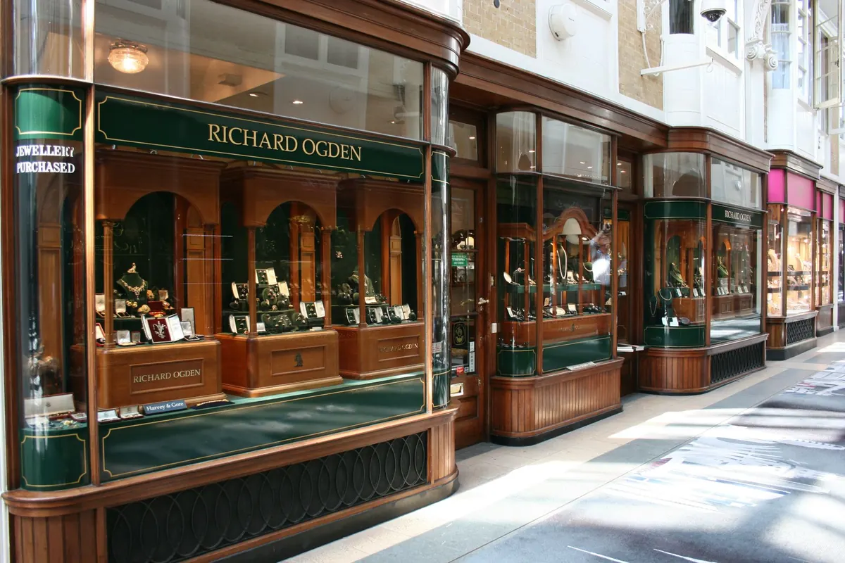 High Street vs Retail Park: Where Does Your Money Go When You Shop Local?